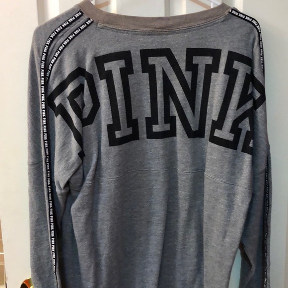 VS PINK GRAY LONG SLEEVE SHIRT - Picture 4 of 4